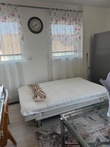 One bedroom with modern kitchen, balcony with water view One bedroom with modern kitchen, balcony with water view