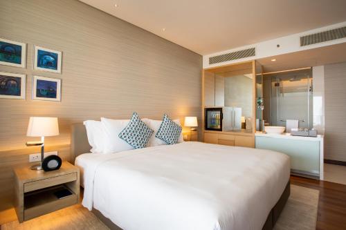 650947637 Avani Plus Riverside Bangkok Hotel