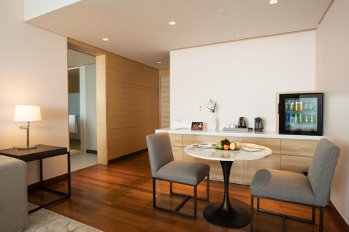 650947685 Avani Plus Riverside Bangkok Hotel