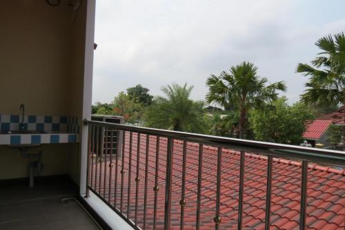 Baan Bee Residence Baan Bee Residence