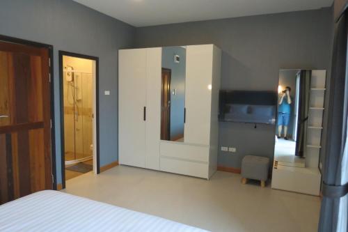 Baan Bee Residence Baan Bee Residence