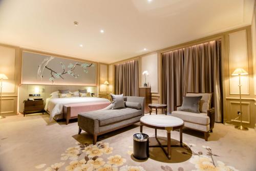 威海卫大厦   Weihaiwei Hotel in เวยไห่
