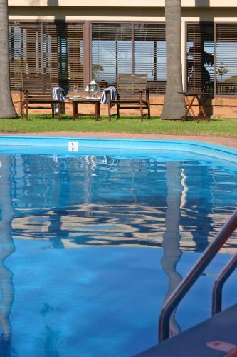Swimming pool, The Whale Inn in Narooma
