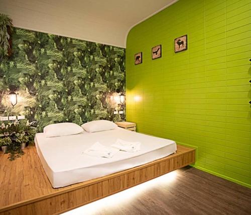NY Resort Nonthaburi – Nonthaburi, NY