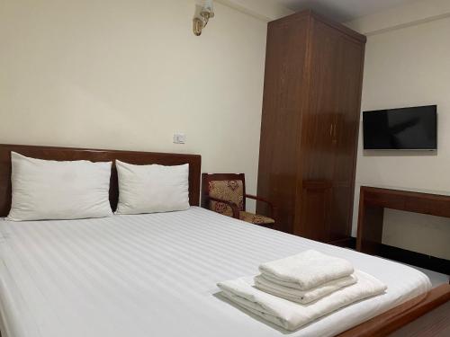 Double Room with Private Bathroom image 4