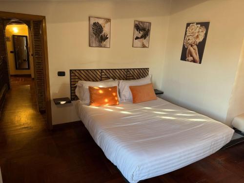 2 bedrooms, 4 beds