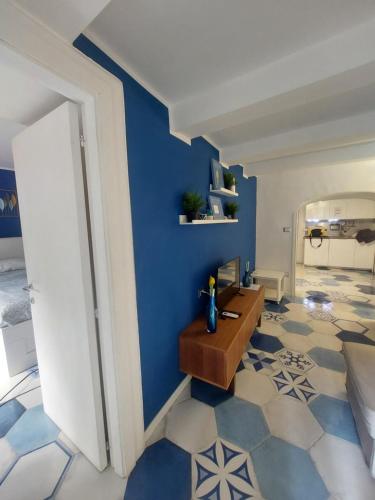 Be Blu Apartment