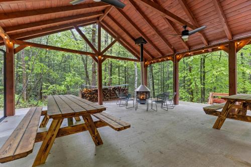 A-Frames Under the Canopy - Entire Property, Rogers (zdjęcie 9)