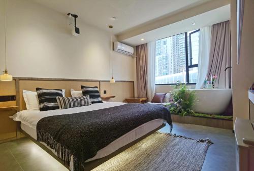 忆-SH Cinema Serviced Independent Apartment B&B-Near East Nan Jing Road-People's Square-line8&12, Szanghaj (zdjęcie 6)