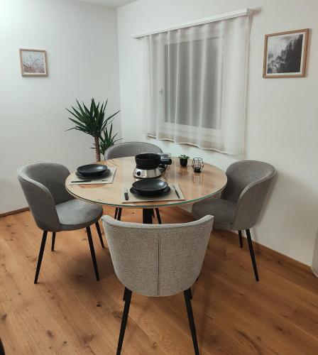 設施, Casa Suvita , Alpine Luxury Apartment Surselva in 蘇古爾姆