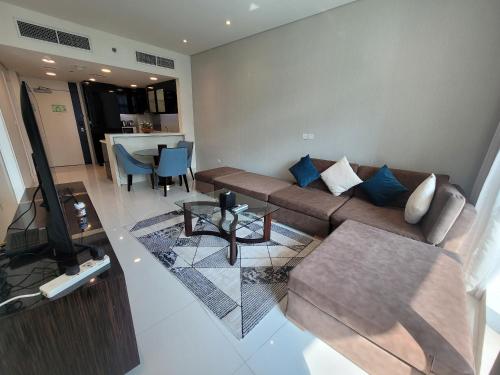 Blue Ocean Holiday Homes - Damac Bays Edge, Dubai