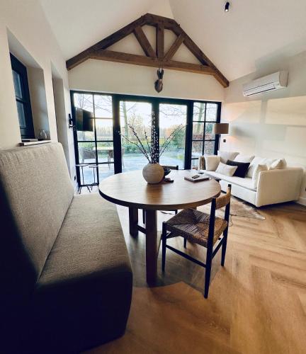 Facilities, Landhuisje ter Heide - charming cottage with hottub in De Moer