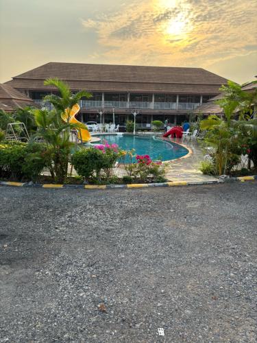 Baan Dara Resort