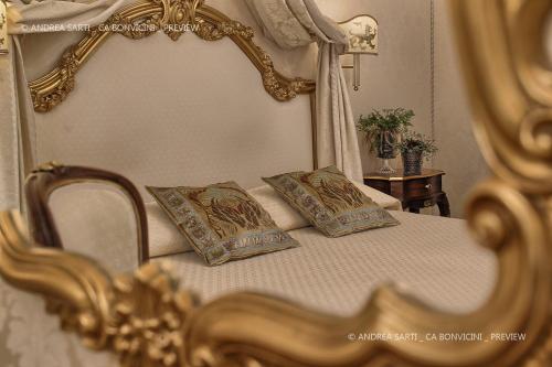 Double Room image 1