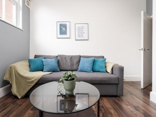 Flat 1, Colquitt St, 1 Bed, L1 - Pass the Keys, Liverpool (photo 2)