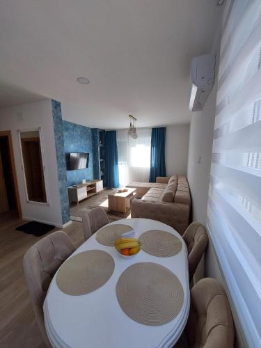 المرافق, Apartman Janović (Apartman Janovic) in Potoci