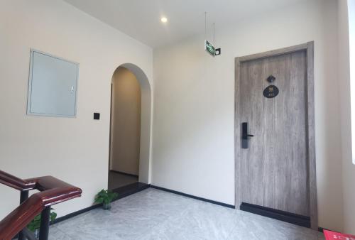 忆-SH Cinema Serviced Independent Apartment B&B-Near East Nan Jing Road-People's Square-line8&12, Szanghaj (zdjęcie 7)