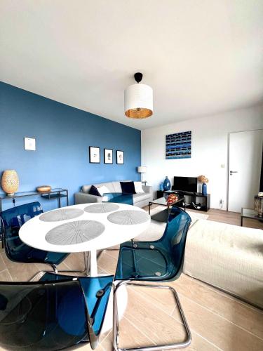 Elegant 2pcs Proche Bruxelles, Брюссель (фото 10)