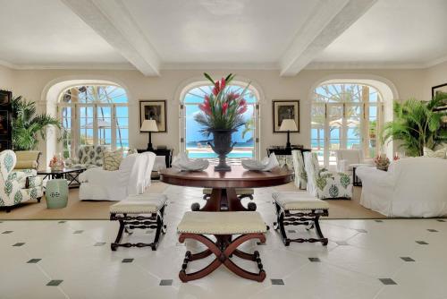 Luxury villa in Mustique in Friendship