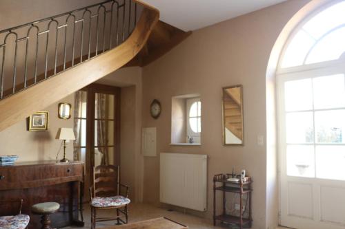 Les Epaux in แซยี