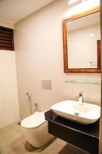 Deluxe Room image 10