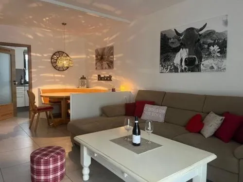 Ferienhaus Nr 100, Kategorie Komfort Plus, Feriendorf Hochbergle, Allgäu in Lechbruck, Deutschland