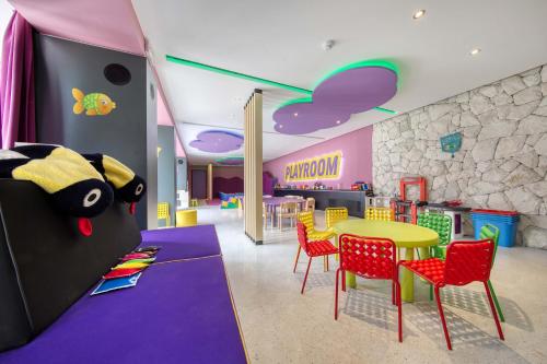 Hotel Adriatic - image 11