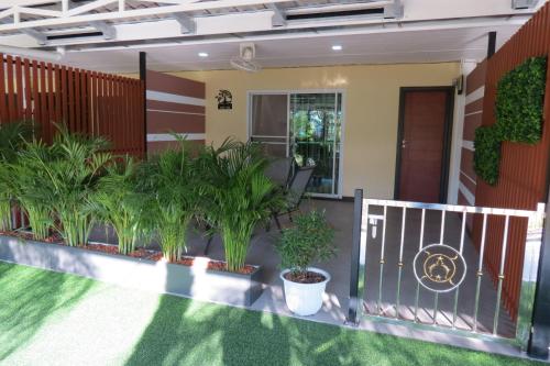 Baan Bee Residence Baan Bee Residence