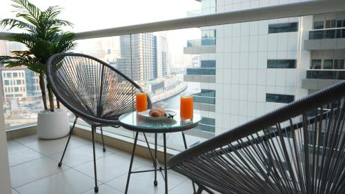 1BHK full canal view apartment in Business bay !, Dubaï (photo 8)