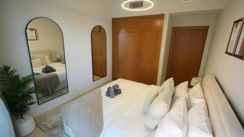 1BHK full canal view apartment in Business bay !, Dubaï (photo 2)
