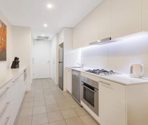 مطبخ, Oaks Melbourne Flemington Suites in فليمنغتون