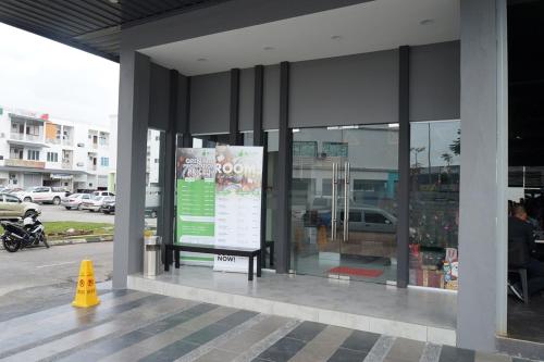 Exterior view, Serian Transit Inn in Samarahan