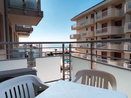 Diplomatic Fronte Mare 4