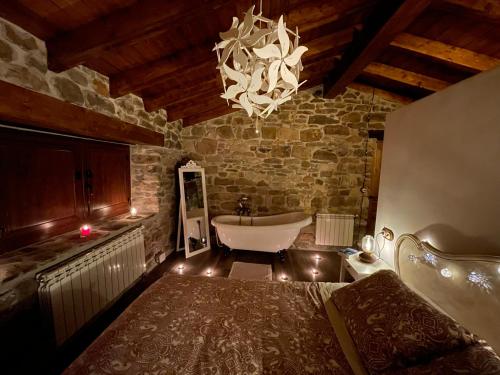 Istaba viesiem, Cabaña Pasiega El Ojal B (Cabana Pasiega El Ojal B) in Vega de Pas