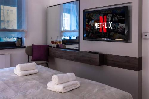 One-Bedroom Premium Apartment image 7