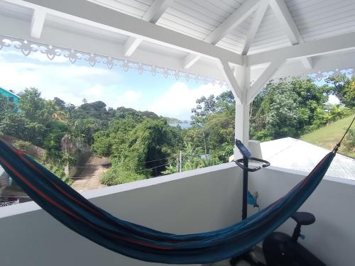 Villa blue lagoon T5 4 chambres vue mer, 100m plage, jacuzzi, espace jeu