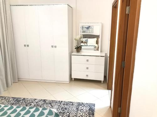Cozy one bedroom close to beach and metro station, Dubai (foto 4)