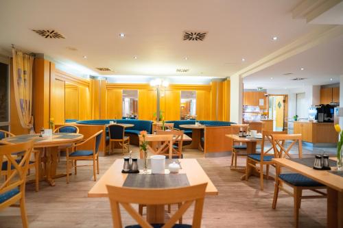 Hotel Am Schlosspark - image 2