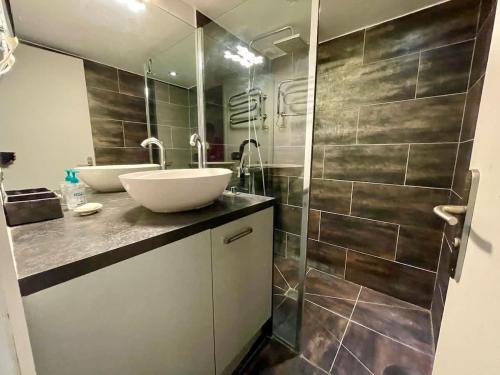 Magnifique appartement Bordeaux Triangle, Bordeaux (Foto 4)