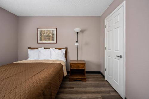 Affordable Suites Greenville - image 6