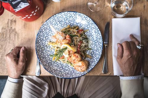 Das Falkenstein - image 2