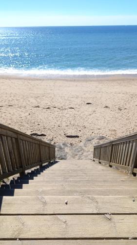 Maisonnette T2 avec piscine chauffee et plage a 300m in Guidel