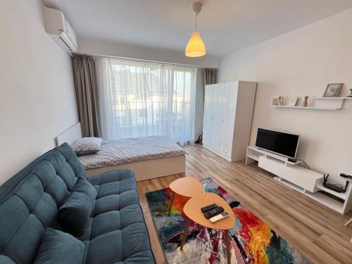 Wroclaw Colorful and Cosy Apt near UNSS and NSA w WiFi, Sofia