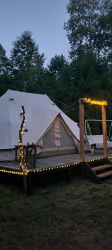 Glamping Bosque - Río Villarrica