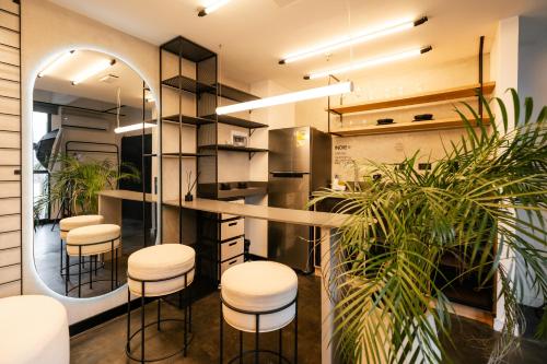 Konyha, Indie Universe Creative Hotel in Laureles