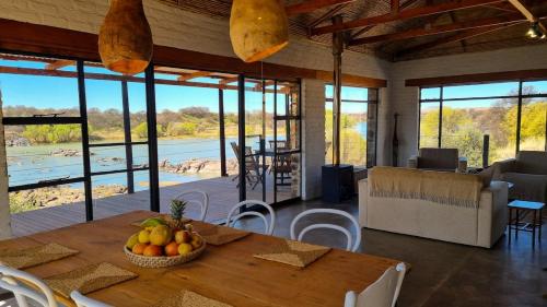 Alphen River Lodge