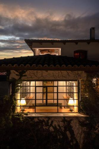 Ma Maison No8 Downtown Villa, Indoor Heated Pool, Athens (photo 10)