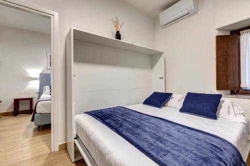 House G - image 2