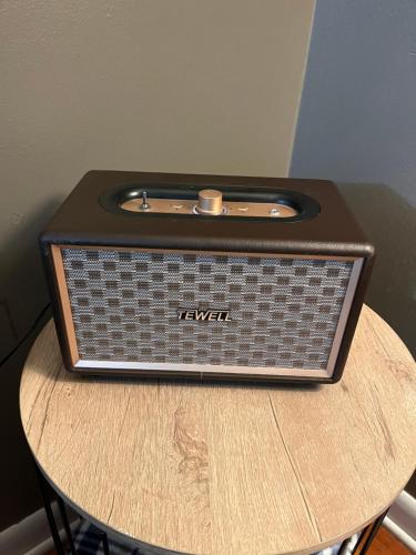 Spacious 4BR Family-Friendly Home, 5 Mins to Dining