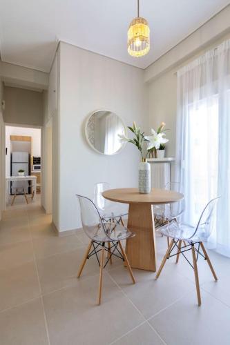 Kosmos Serenity 1BR Central Athens - image 4